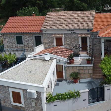 Holiday Home Skevini Dvori Стариград-Пакленица Экстерьер фото